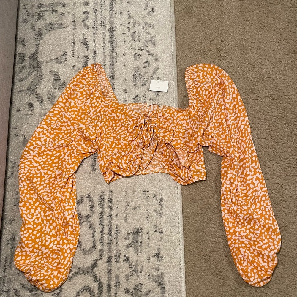 Endless Blu 🧡🩷Orange & pink leopard wrap front crop top NWT